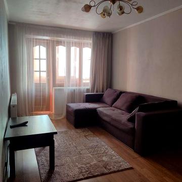 Оренда 2 кімнатна квартира вул.Сорохтея 9б