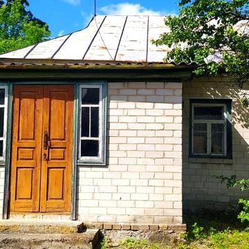 Будинок гарний. .