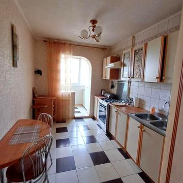 Продам 3 - кімнатну квартиру. Р-н. Північний. Вул. Р. Шухевича. 3 - поверх. Чудовий варіант!