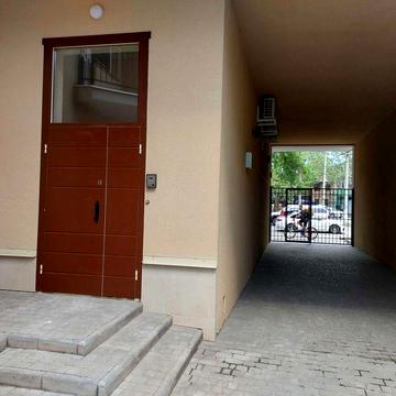 Продам однокімнатну квартиру ЖК Будинок на Степовій