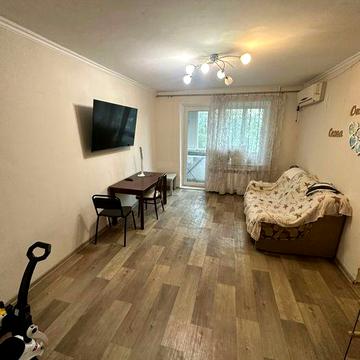 Реальный вариант!Продам 3к  квартиру,Днепр,ж/м Победа-6, район яхт-клуба "Сич".