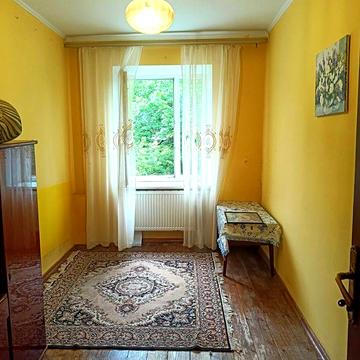 Продаж 4-х кім. квартири по вул. Таджицька (біч. Пасічної)