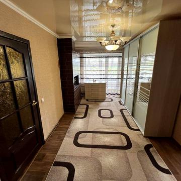 Продам двух кімнатну квартиру в центрі м. Тульчин(огоньок)ц. Собор