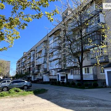 Продаж 3к Квартира Михайла Груніевського (Тітова) вулиця
