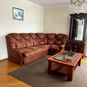 Продам 3к.квартиру 3 поверх метро Житомирська вул. Ореста Васкули