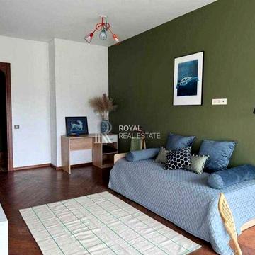 Продаж 4-кімнатної квартири Київ ЖК «Тріумф» Печерськ 161 м² Авторський ремонт Панорамні види Підземний паркінг Басейн