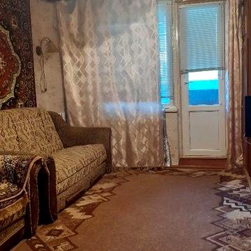 Власник продам 1-кімнатну квартиру з нішею Ізяслав
