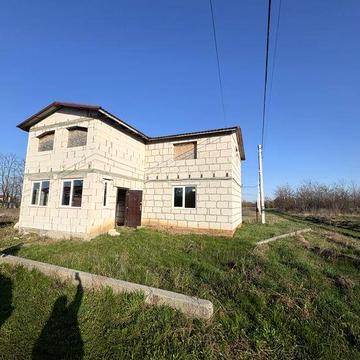 Вартий уваги будинок в с Фурси