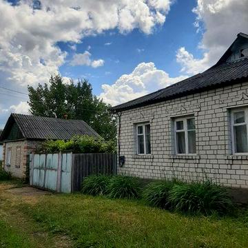 Продається  будинок  м. Глухів , пров. Будівельний 23.