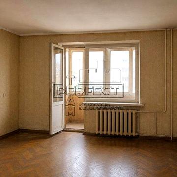 Продаж 1к квартири Ватутіна 26 / Ватутина (Шухевича) 26