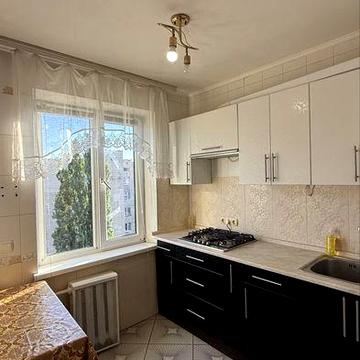 Продаж чудової 2-кім. квартири, б-р М. Руденка 17 ( Кольцова).