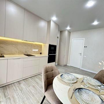 Продаж квартири. ЖК Нова Англія. Власниця ЖК Нова Англія