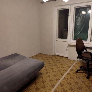 Василя Стуса вул., 26