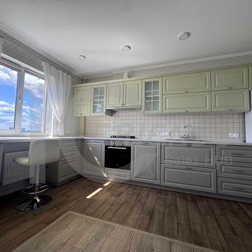 Оренда затишної двокімнатної квартири в ЖК Кришталеві джерела 90м2