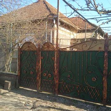 Продається будинок в селі Червенього