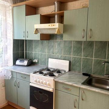Продам гарну, затишну 2- х кім. квартиру по вул. Т.Бульби