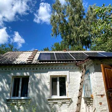 Продам садибу 1.5 га, два будинки, гараж, літня кухня, хоз. Приміщення