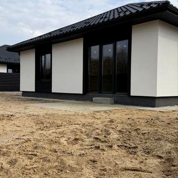 Одноповерховий будинок 110м2 ділянка 4,6 соток. Газ. с. Дмитрівка.