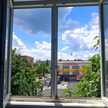 Квартира 3к автономне опалення Балаклія Серпуховський4 є гараж погріб
