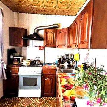 Продам простору 3 кімнатну квартиру в центрі Бородинського м-ну, вул.Ладозька. Можливо Сертифікат.