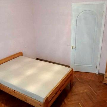 Оренда двокімнатної квартири на вул. Січеславська Набережна, 27