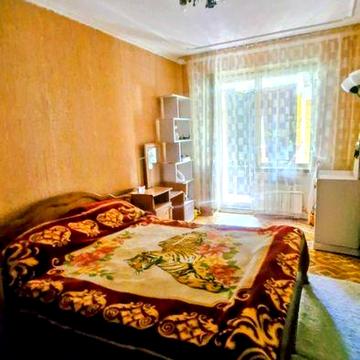 Продаю трьох кімнату квартиру СОЛЯНІ, МАГЕЛАН