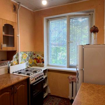 Продаж 129 квартал, Федора Караманиць (Ватутіна) 59а, брежнівка, роздільна.