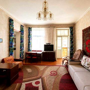 Продам 3-к квартиру в Центрі міста, парк Шевченка