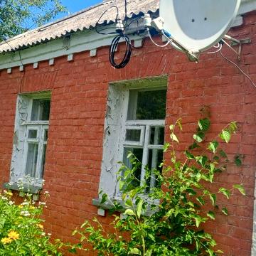Продаю дім київська обл. М. Миронівка