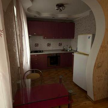 Аренда 2 -кімн.квартири ,Космічний м-н