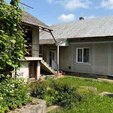Продаж будинка з господарством 11.8 сот землі SB