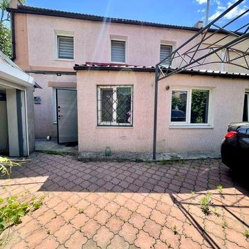 Продаж  квартири в центрі міста