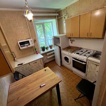 Здам 1 к квартиру центр довгостроково