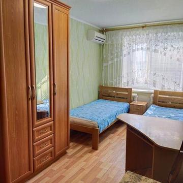 2-х кімнатна на Сльоти