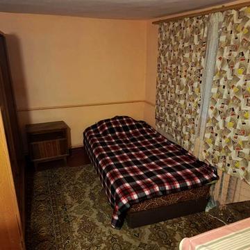 Здається 2-х кімнатний будинок