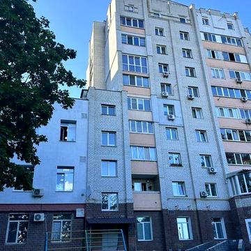 Чернігів Продаж великоії квартири можливо під офіс