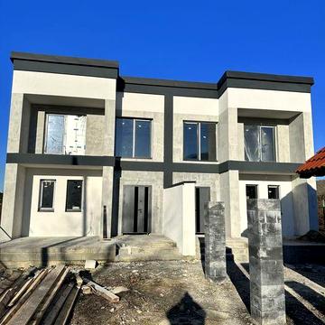 Котедж Будинок Дюплекс 150 м.кв Місто Тячів Квартира