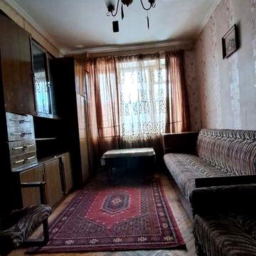 Соборности 1, (Воссоединения), Дарницька пл.