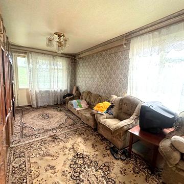 Продаю 3кв на 6-Слобідській