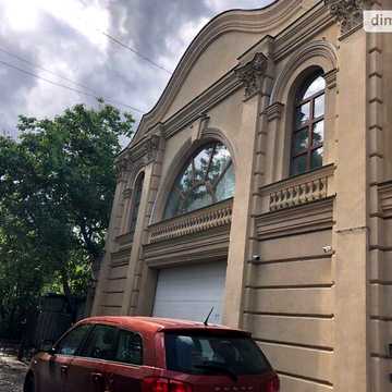 Продаж 9к Дім 66-а Садова вулиця