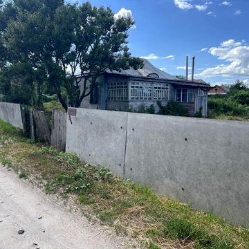 Будинок в смт Опішня