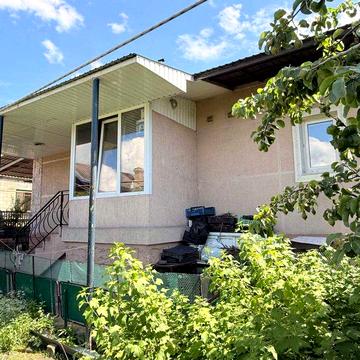 Продаж КАПІТАЛЬНОГО БУДИНКУ, 90.7 кв.м., РОМАНКОВЕ- район 28 школи