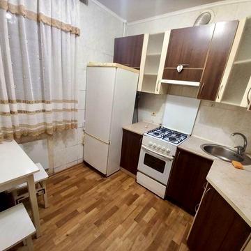 Здам 1 к квартиру Жадова