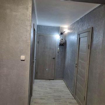 Хозяйкв.Сдаю 1 комнатную на 3 я Слободской