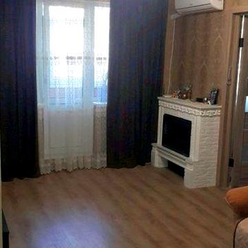 Здаю в оренду 2 кімнатну квартиру в центрі
