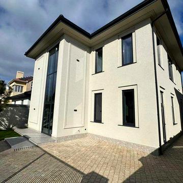 Продається новий будинок у Совіньйоні.