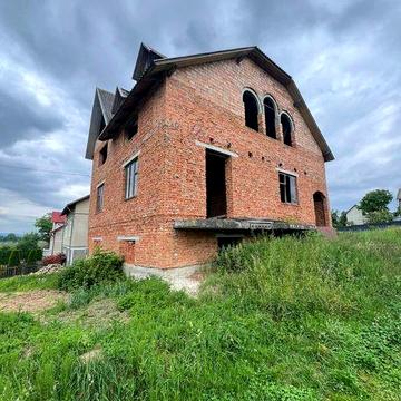 Чудова локація та панорамний вид — будинок у Доброгостові