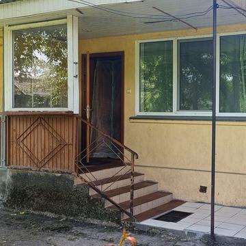 Оренда 2-к квартири на землі, автономне опалення, світло без графіків, окремий вхід