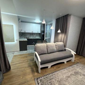 Продам красивую студийную 1 кв 6/9 Жк Мира 3 ЖК Мира 3