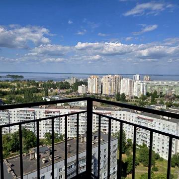 Терміновий продаж видовоі квартири на Митниці